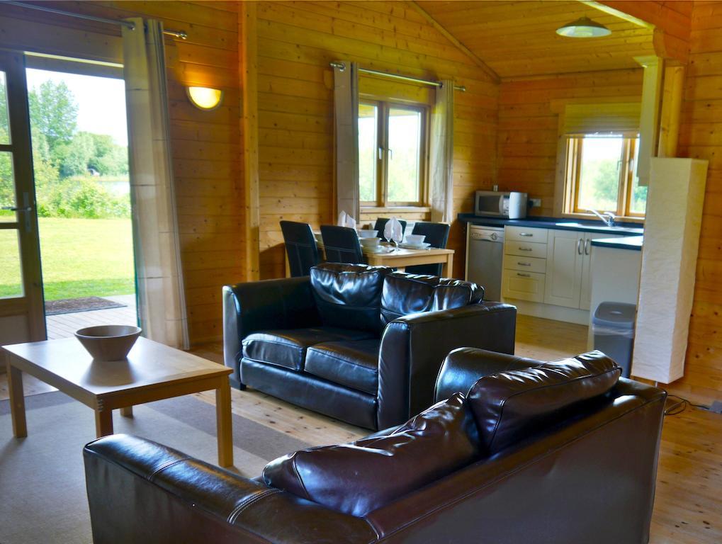 Lake Pochard Holiday Lodges South Cerney Pokój zdjęcie